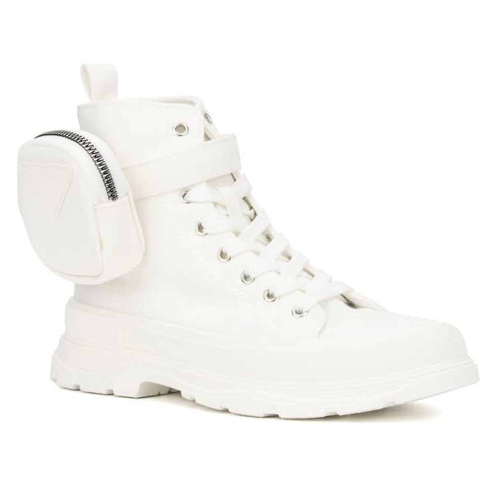 Olivia Miller Women's Leilany High Top Canvas Sneakers With Pouch NIB size 10